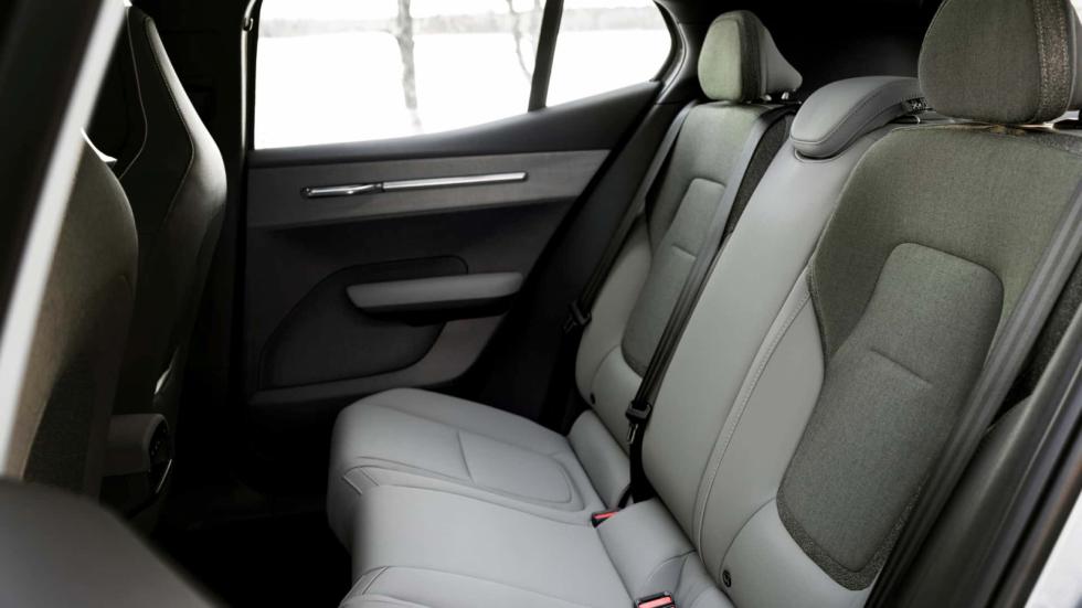 Πρεμιέρα για το νέο Volvo EX30 Cross Country